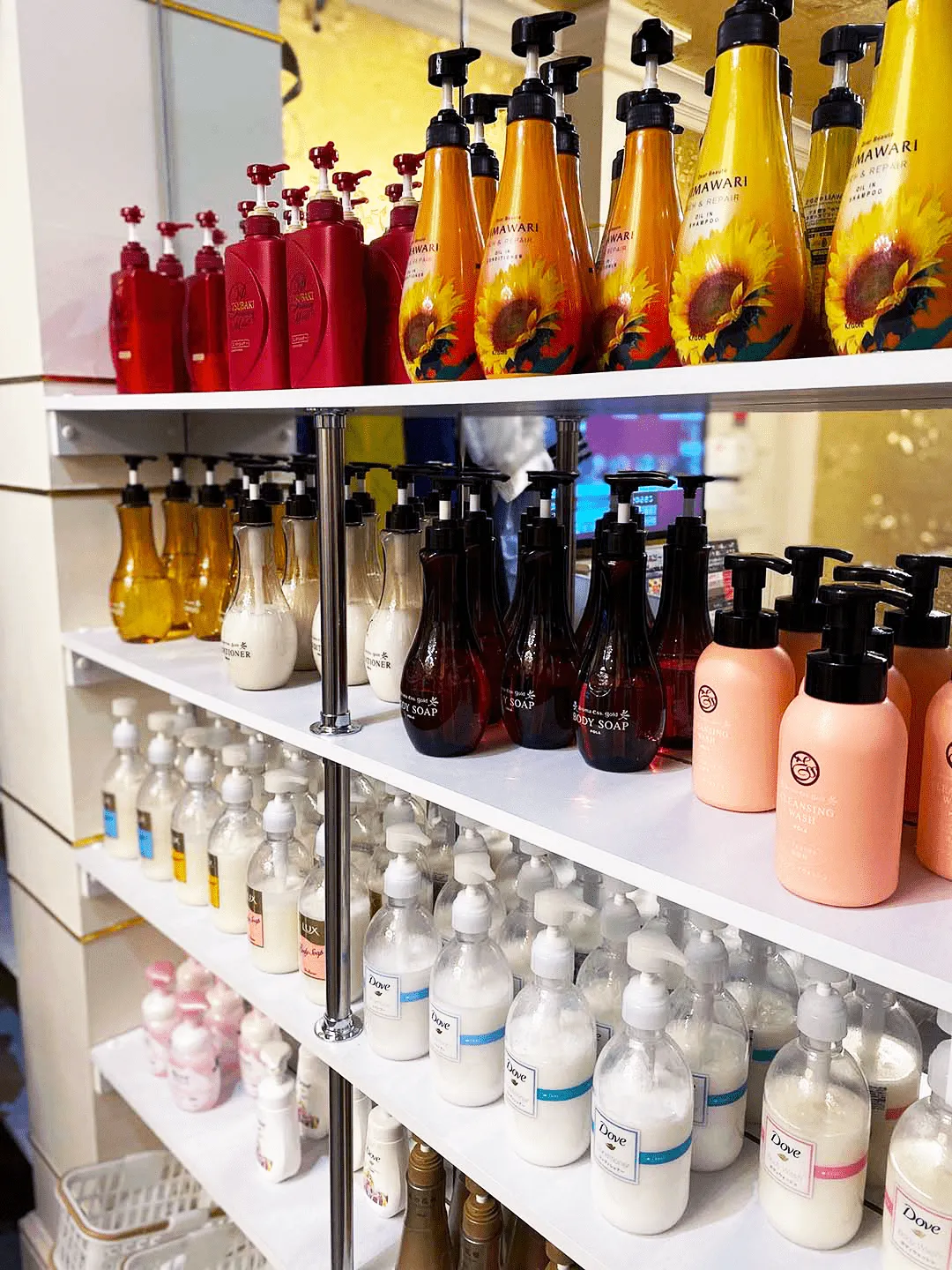 たくさんの種類のシャンプー２